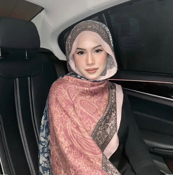 Maryam's Essential Paisley Print Cotton Viscose Tassels Scarf/Hijab