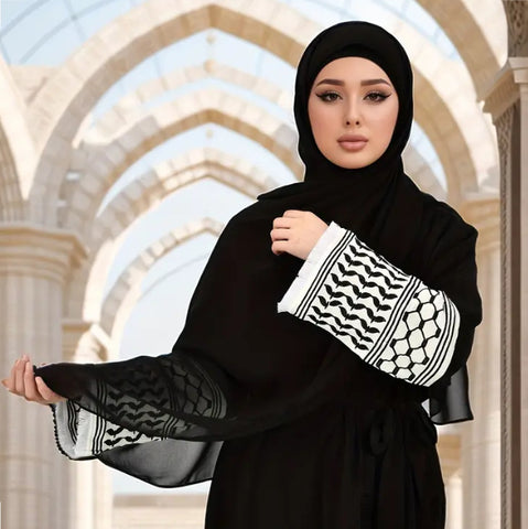 Maryam’s Essential Vintage Lightweight Yarn-Dyed Embroidered Abaya Kaftan with Hijab