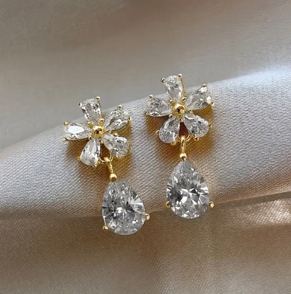 Maryam’s Essential Luxury Flower Water Drop Dangle Stud Earrings