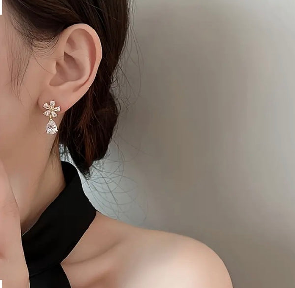Maryam’s Essential Luxury Flower Water Drop Dangle Stud Earrings
