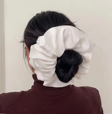 Maryam’s Diamond Style Extra Large Satin Volume Scrunchies