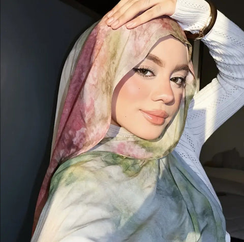 Maryam’s Essential Premium Marble Print Chiffon Hijab