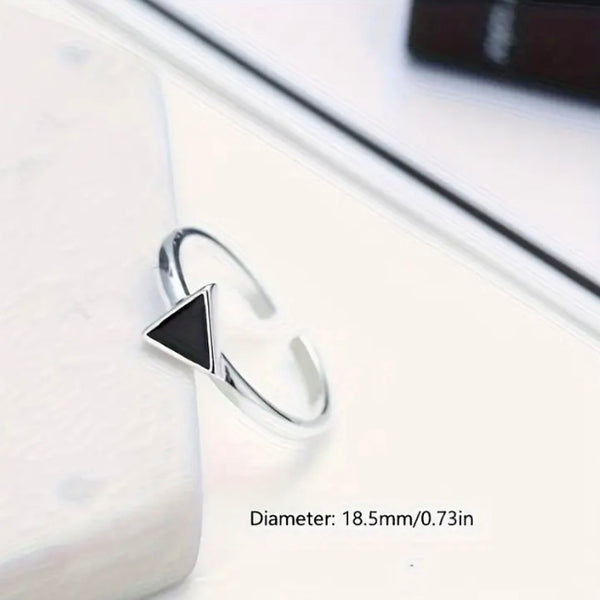 Maryam’s Essential 925 Sterling Silver Geometric Black Triangle Ring