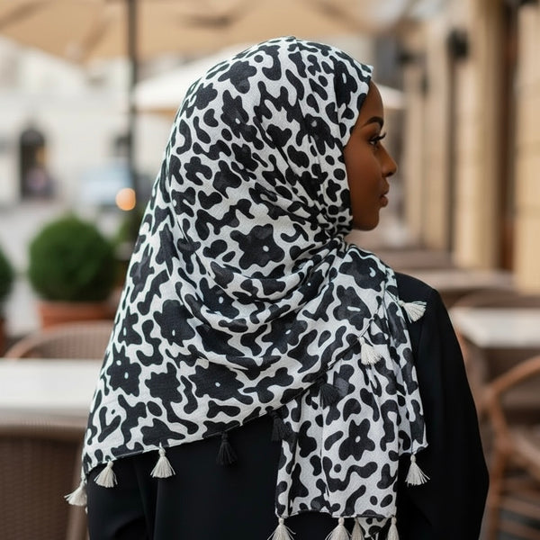 Maryam's Essential Wavy Printed Cotton Viscose Tassels Hijab