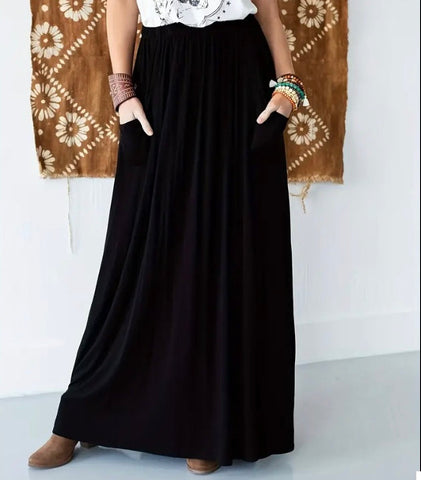 Maryam’s Diamond Style Pleated Pocket Maxi Skirt