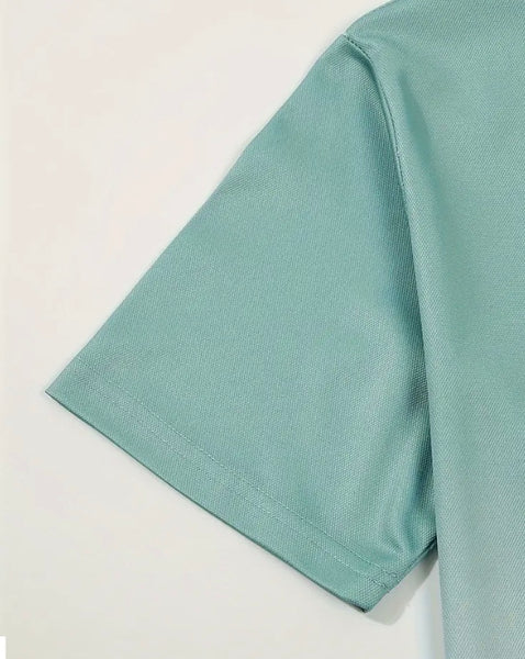 Maryam’s Essential Gradient Casual Breathable Short Sleeves Button Collar Shirt