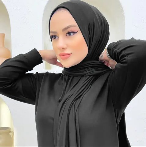 Maryam’s Essential Lightweight Polyester Cotton with Neck Tie Back Hijab
