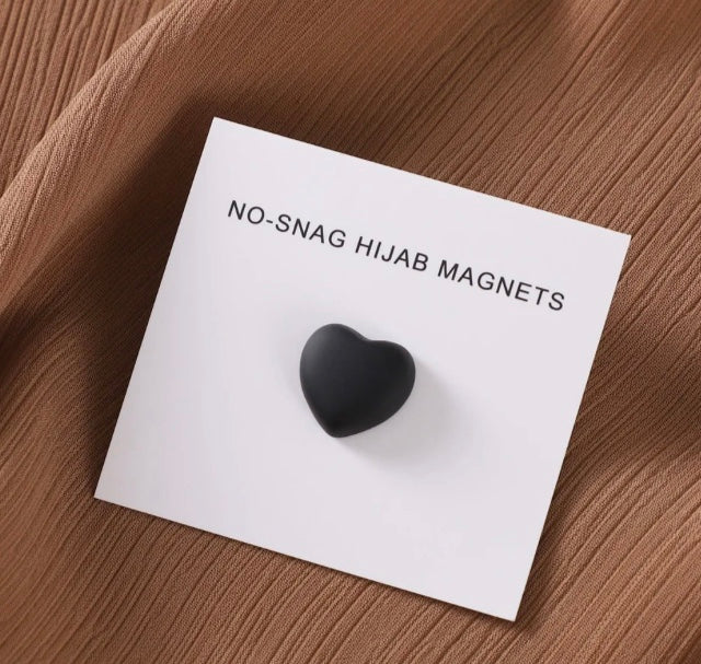 Maryam’s Essential Heart Hijab Matte Magnet