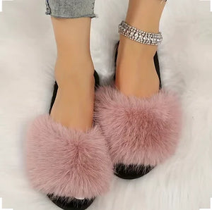 Maryam’s Essential Trendy Faux Fur Slippers