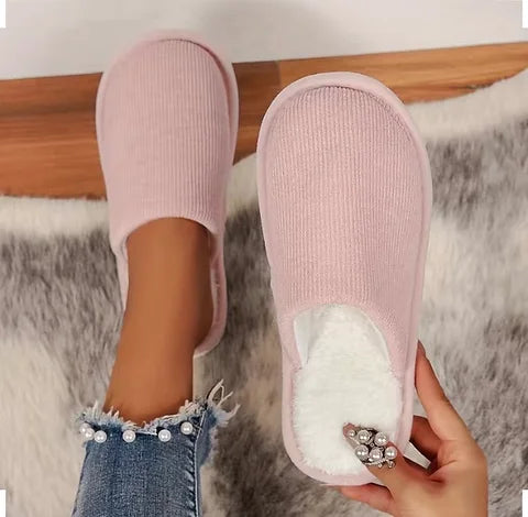 Maryam’s Essential Winter Plush Linen Slippers