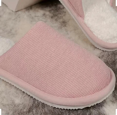 Maryam’s Essential Winter Plush Linen Slippers