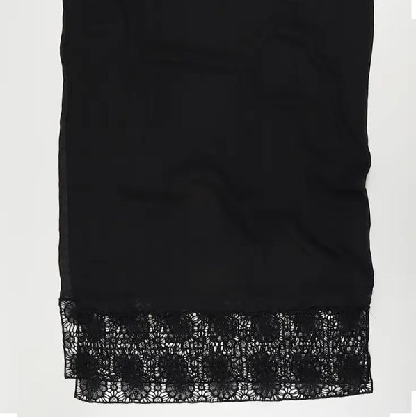Maryam's Diamond Style Plain Cotton Lace Trim Hijab