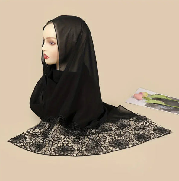 Maryam's Diamond Style Plain Cotton Lace Trim Hijab