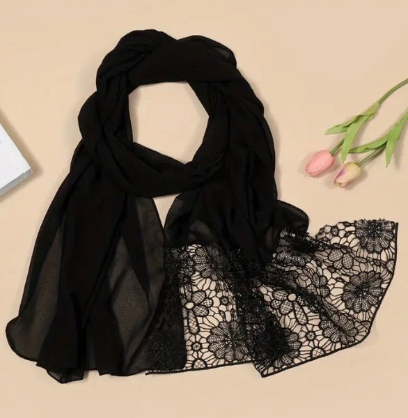 Maryam's Diamond Style Plain Cotton Lace Trim Hijab