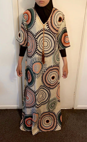 Maryam’s Essential Arabian Vintage Print Crew Neck Short Sleeves Dresses
