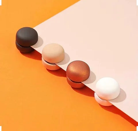 Maryam’s Essential 4pcs Candy Colours Hijab Magnets