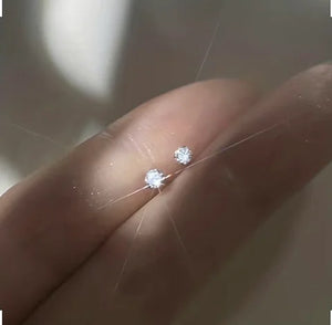 Maryam’s Essential Sterling 925 Silver Hypoallergenic Sparkling Stud Earrings