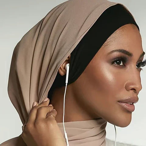 Maryam’s Essential Crossed Forehead Stretchy Trendy Cap