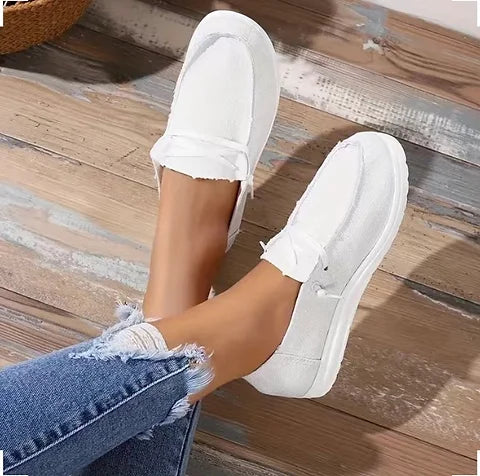Maryam’s Essential Lightweight Low Top Lace Up Canvas Loafers Shoes