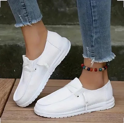 Maryam’s Essential Lightweight Low Top Lace Up Canvas Loafers Shoes