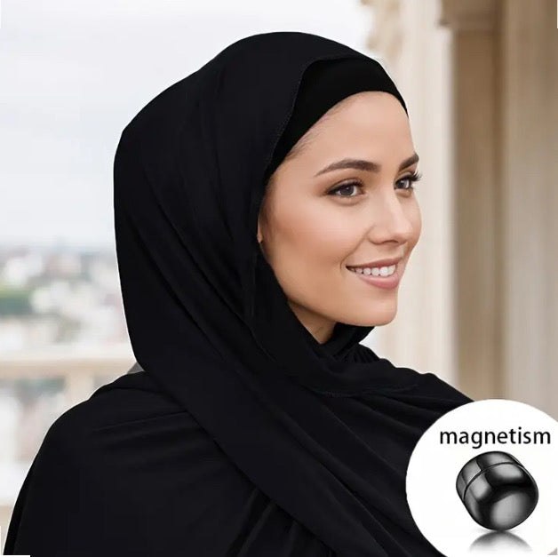 Maryam’s Essential Large Cotton Polyester Hijab with Magnetic Clasp Set