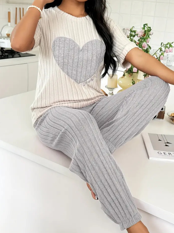 Maryam’s Essential Heart Round Neck Short Sleeves Ribbed Top Elastic Trouser Sleepwear