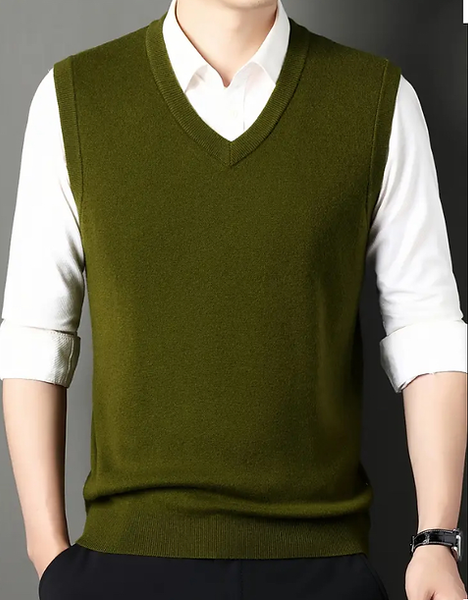 Maryam’s Essential Men Casual Knitted V-Neck Sweater Vest