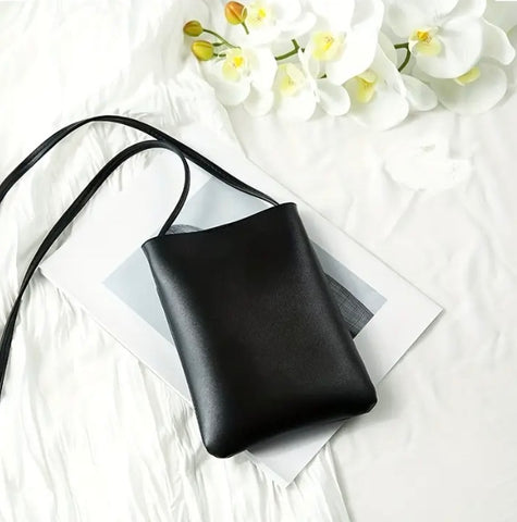 Maryam’s Essential Stylish & Compact PU Minimalist Phone Bag