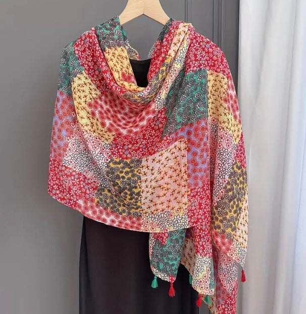 Maryam's Essential Flower Printed Cotton Polyester Tassels Hijab