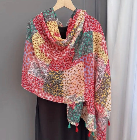 Maryam's Essential Flower Printed Cotton Polyester Tassels Hijab