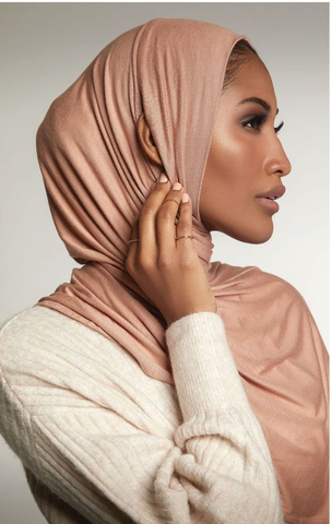 Maryam's Essential Revolutionary Mask Accessible Hijab