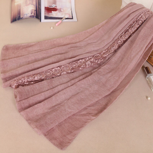 Maryam's Diamond Style Plain Cotton Lace Edge Hijab