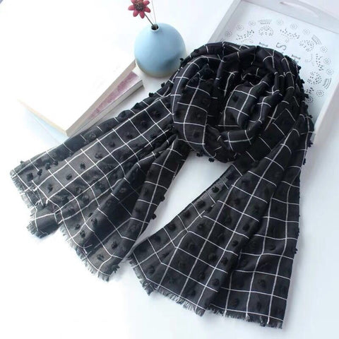 Maryam's Diamond Style Plain Checked Cotton Crinkle Hijab