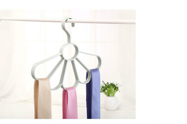 Maryam's Diamond Style Hijab/Scarf Hanger Rack
