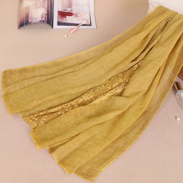 Maryam's Diamond Style Plain Cotton Lace Edge Hijab
