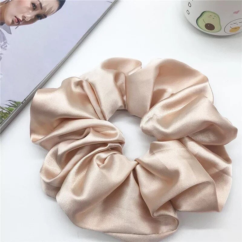 Maryam’s Diamond Style Satin Volume Scrunchies