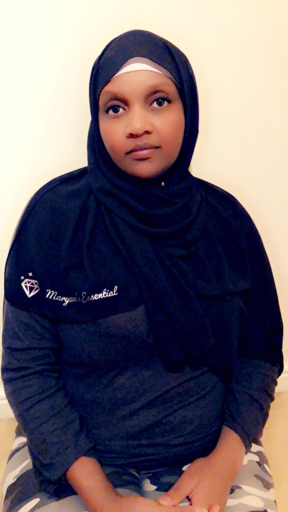 Maryam’s Diamond Style Plain Signature Chiffon Hijab