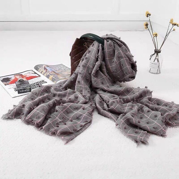 Maryam's Diamond Style Plain Checked Cotton Crinkle Hijab