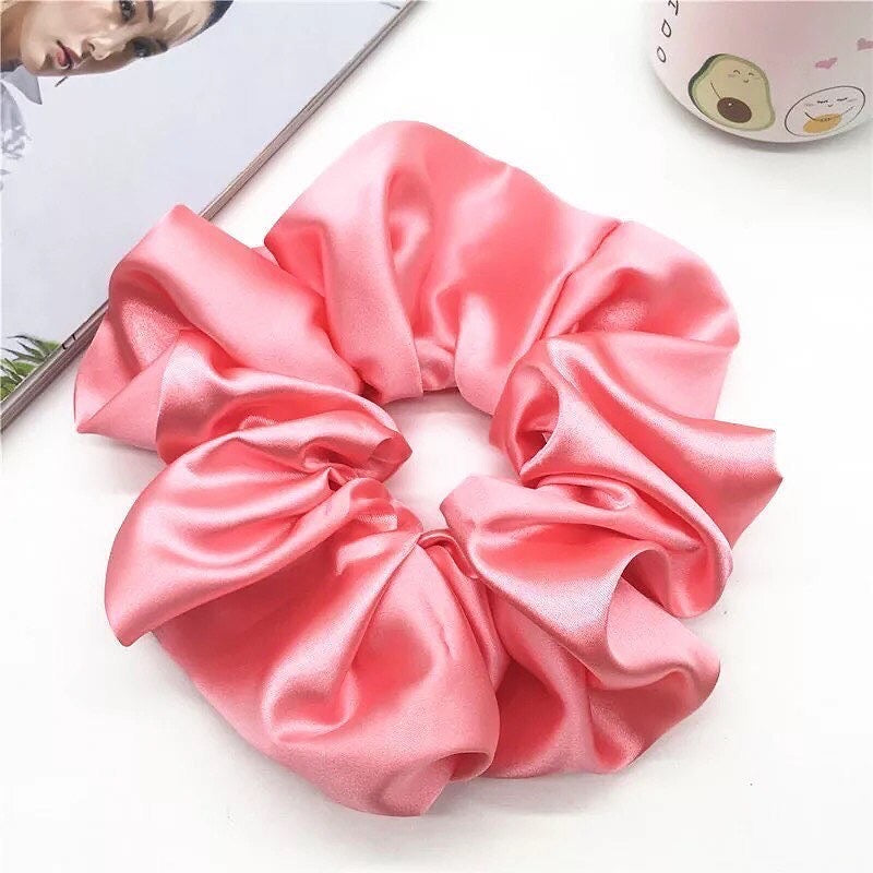 Maryam’s Diamond Style Satin Volume Scrunchies