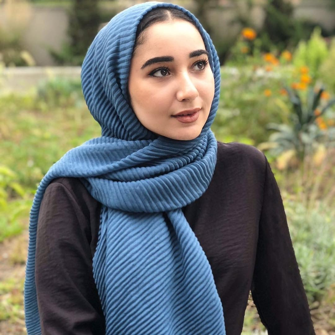 Maryam's Diamond Style Ridge Viscose Crumpled Hijab