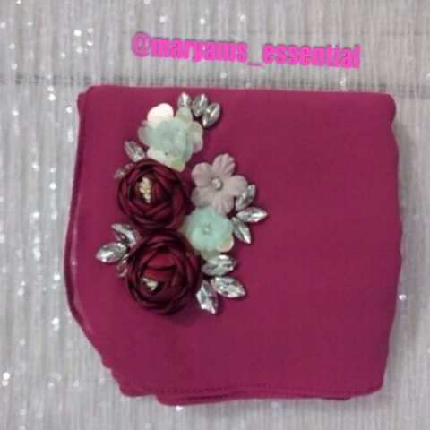 Maryam's Diamond Style Stunning Luxury Chiffon Hijab/Shawl