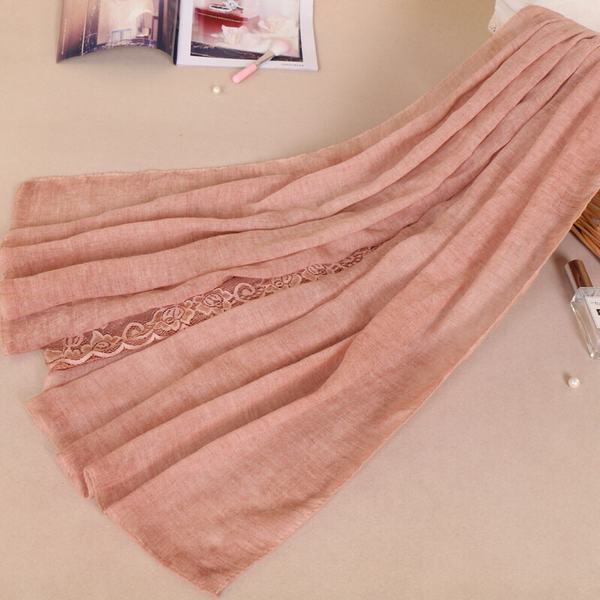 Maryam's Diamond Style Plain Cotton Lace Edge Hijab
