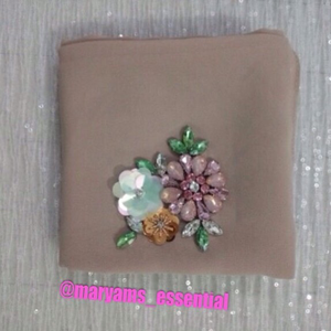 Maryam's Diamond Style Stunning Luxury Chiffon Hijab/Shawl