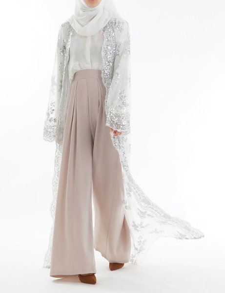 Maryam's Diamond Style Luxurious Floral Sequins Abaya