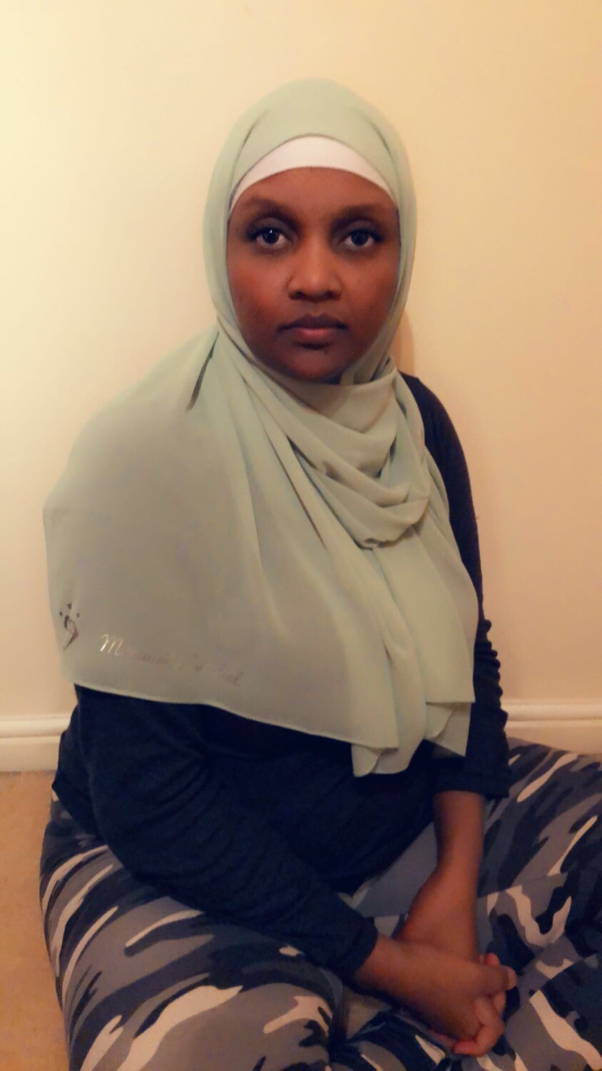 Maryam’s Diamond Style Plain Signature Chiffon Hijab
