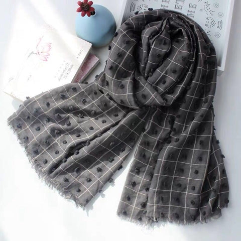 Maryam's Diamond Style Plain Checked Cotton Crinkle Hijab