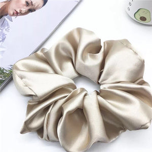 Maryam’s Diamond Style Satin Volume Scrunchies