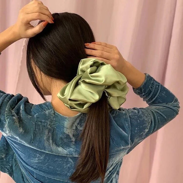 Maryam’s Diamond Style Satin Volume Scrunchies