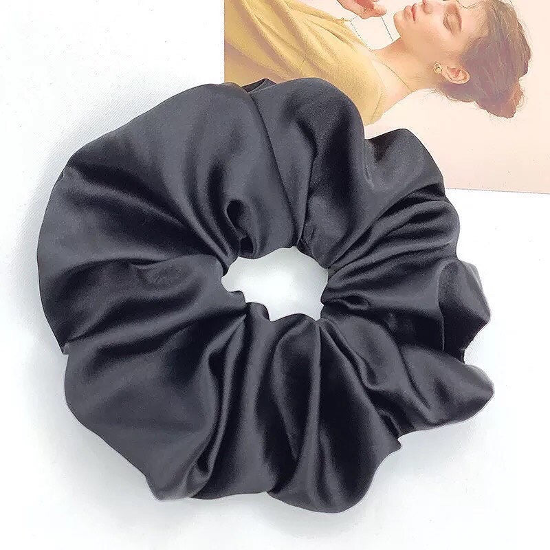 Maryam’s Diamond Style Satin Volume Scrunchies
