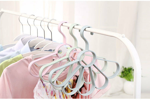 Maryam's Diamond Style Hijab/Scarf Hanger Rack